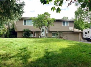 8221 W Deschutes Pl, Kennewick, WA 99336