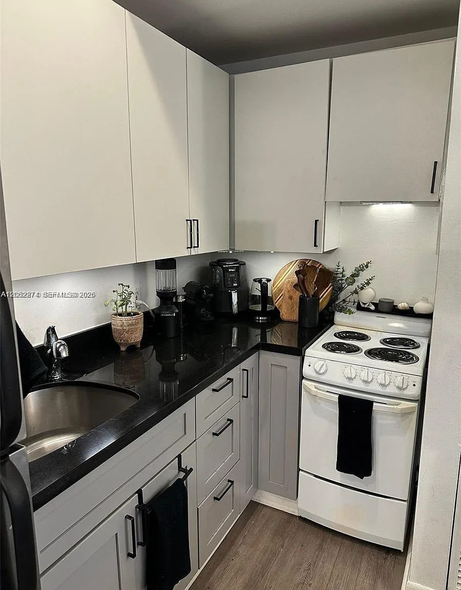 Dorann Condo — Photo 4