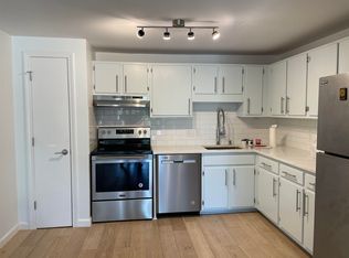 210 White Cedar Blvd #210, Portsmouth, NH 03801