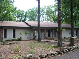 107 Homestead Ct, Fairfield Bay, AR 72088
