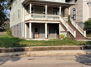 217 Michigan St, Elgin, IL 60120