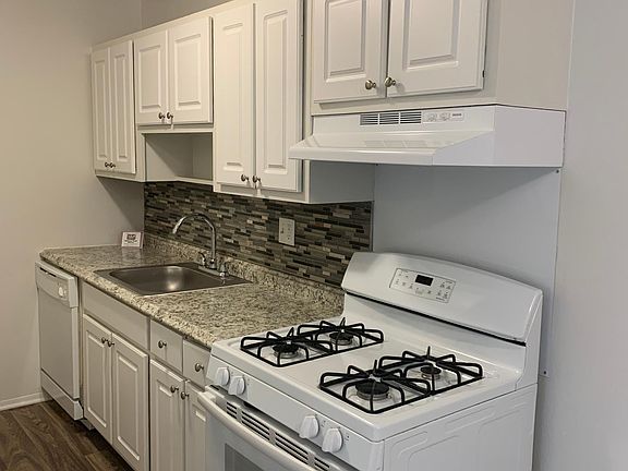 4th image of 365 E Edmund Ave #31372E