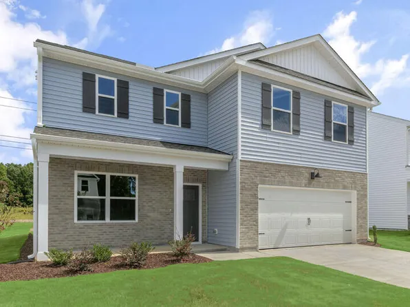 155 Lone Star Dr, Lillington, NC 27546