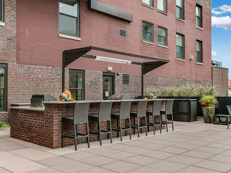 27 Library St NE #501 — Photo 19