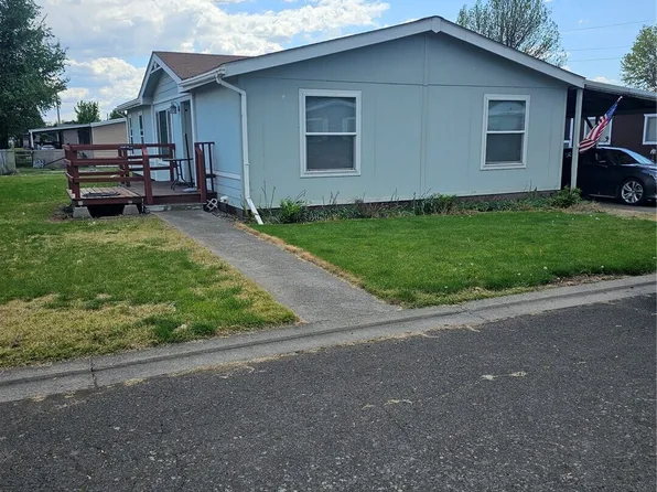 938 Empire Street N, College Place, WA 99324