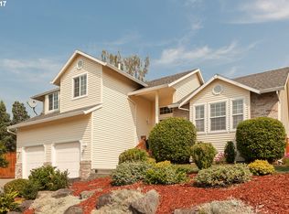 1593 SW Hollybrook Ter, Gresham, OR 97080