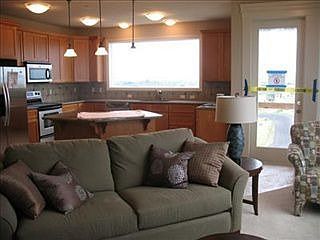 3rd image of 1377 Ocean Shores Blvd SW #505