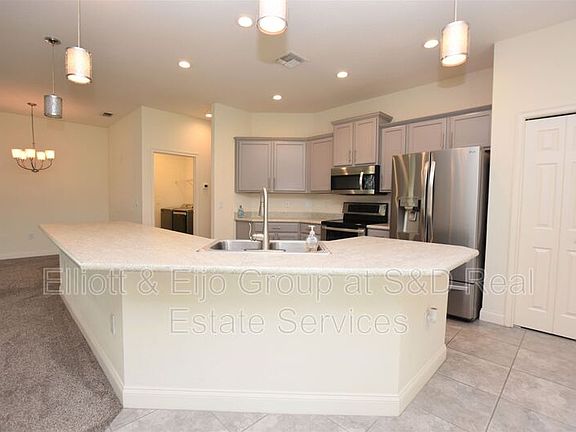 3rd image of 5994 Valentino Way
