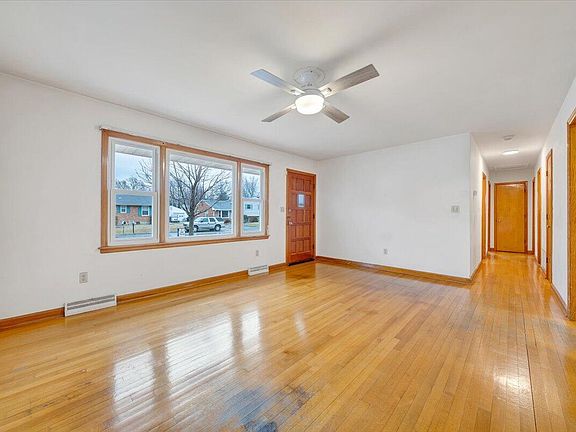 5th image of 531 Water Oak Rd