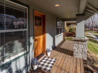 21328 Oakview Dr, Bend, OR 97701