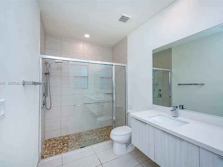 10461 NW 82nd St #10 — Photo 16