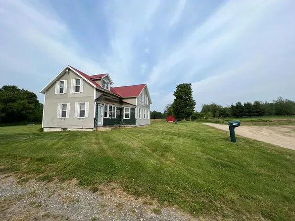 115 Rhinehart Rd, Chateaugay, NY 12920