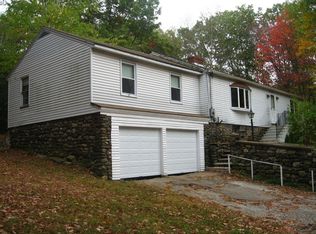 154 Cedar St, Sturbridge, MA 01566