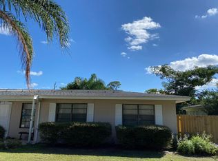 821 Glenmore Cir #4, Melbourne, FL 32901