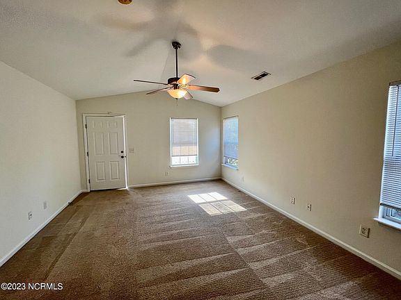 3rd image of 1736 Westpointe Drive