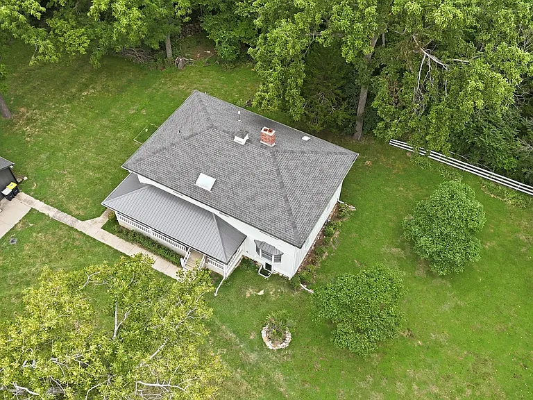 10200 Grandview Rd — Photo 44
