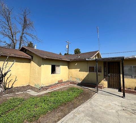 2nd image of 217 S 7th St