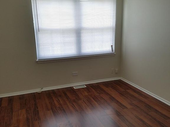 2nd image of 130 Central Ave