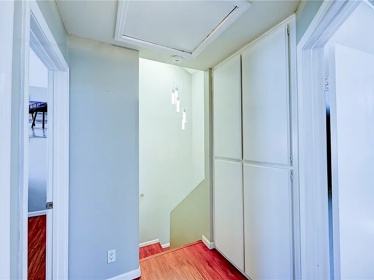 260 Victoria St #5 — Photo 19