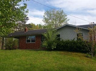 117 Green Acres Rd, Stearns, KY 42647