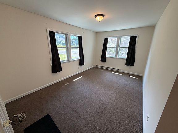 2nd image of 4 Seawanhaka Ave