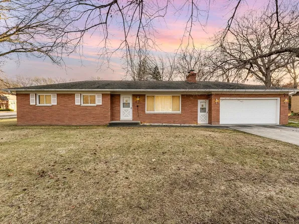 107 Sunview Dr, Saint Charles, MI 48655