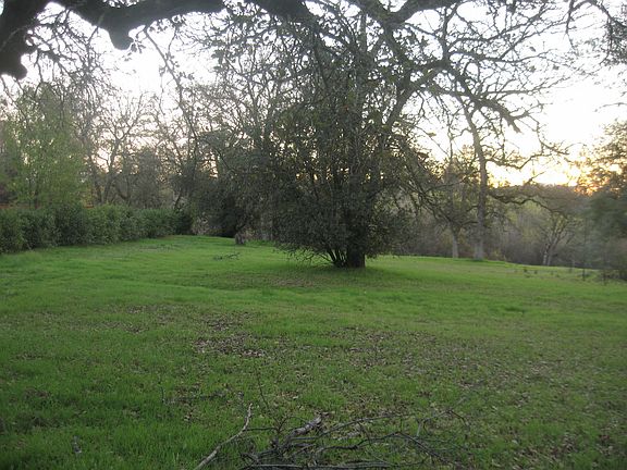 3rd image of Quarter Horse Ln