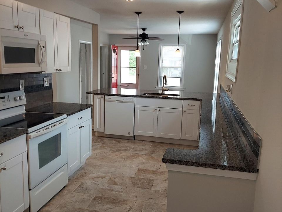 1361 Dalton St, Alcoa, TN 37701 Zillow