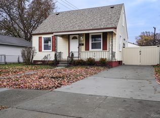 4643 S Hubbard St, Wayne, MI 48184