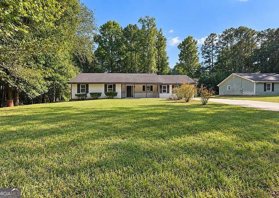 1st image of 190 Mountain View Cir