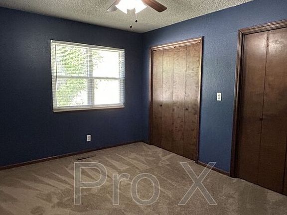 5th image of 402 Jefferson Duplex Un E