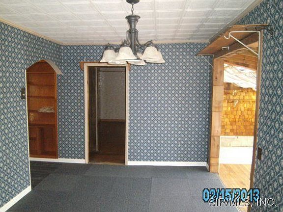 5th image of 4804 Warnock Ave