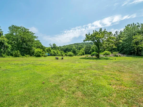 711 Liberty Cir, Prospect, TN 38477