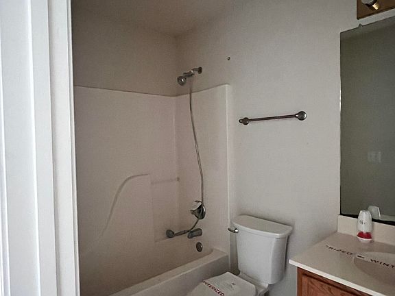 5th image of 11128 Sonja Dr