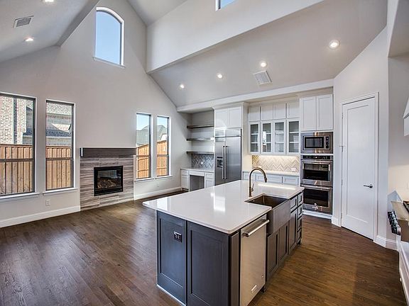 5th image of 10293 Blackenhurst Ln
