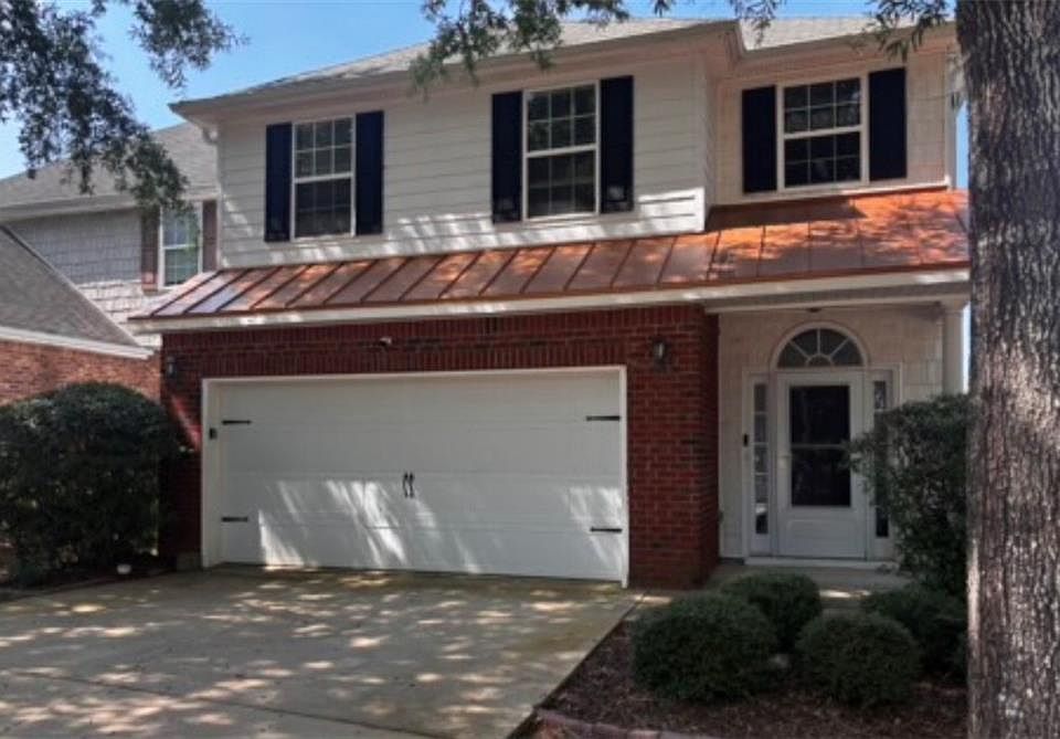 1st image of 403 Buckboard Ln