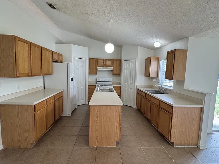 5190 Tanner Rd — Photo 5