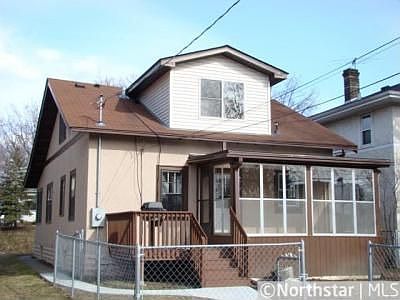 2nd image of 3351 Newton Ave N