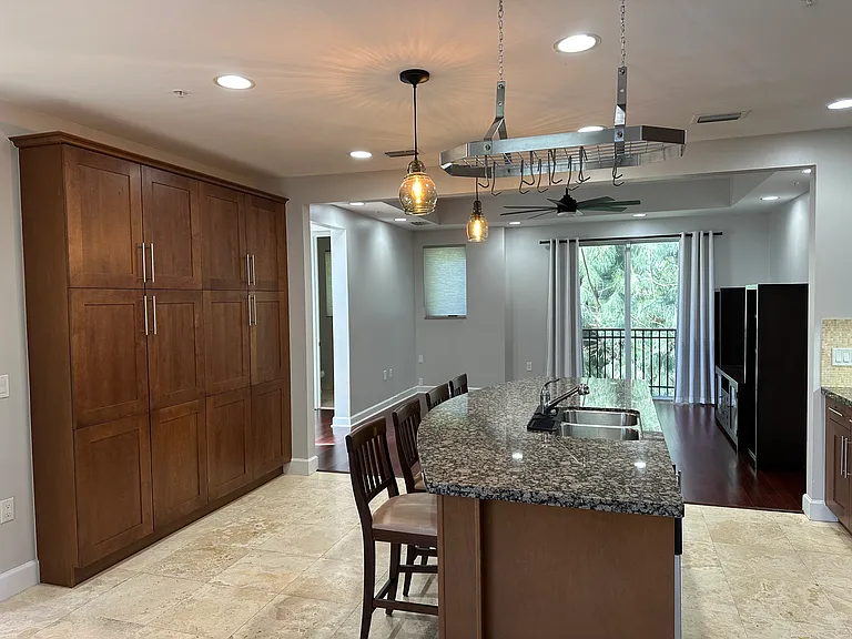 3901 Coral Heights Way — Photo 6