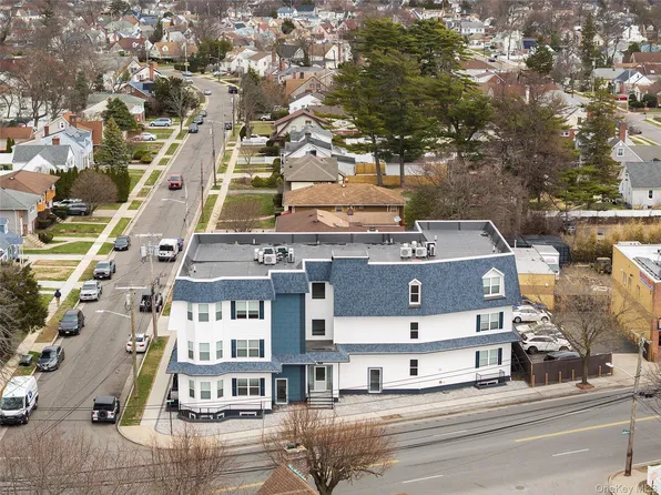 533 Greenwich St, Hempstead, NY 11550