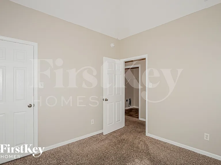 9279 Windy Meadow Ln — Photo 13