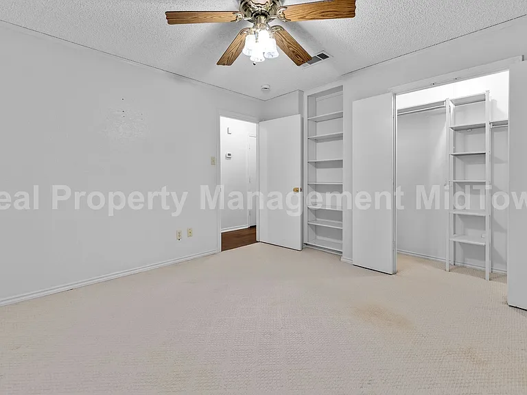621 Windgate Ct — Photo 12