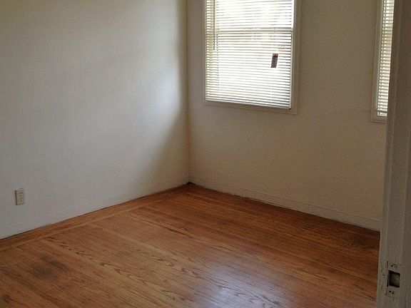 5th image of 2430 O St