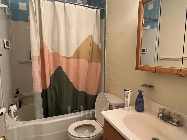 1118 Commonwealth Ave #1A — Photo 23