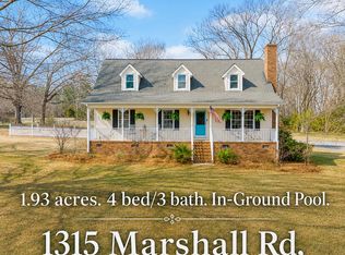 1315 Marshall Rd, Greenwood, SC 29646