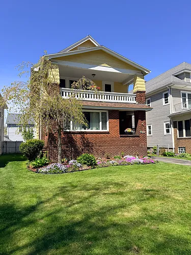 402 McKinley Pkwy #1 Photo 1