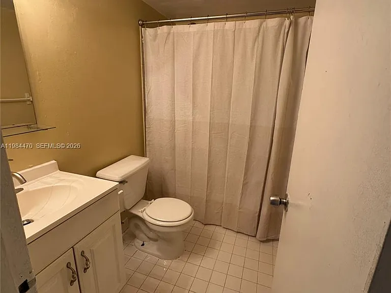 505 NW 177th St #103 — Photo 5