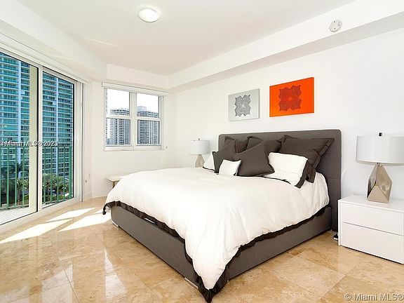 5th image of 20000 Country Club Dr #905