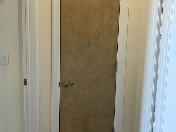 5th image of 2197 Ocean Ave APT 3D