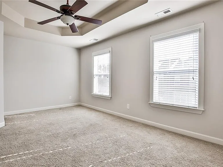 1934 Cobblestone Cir NE — Photo 22
